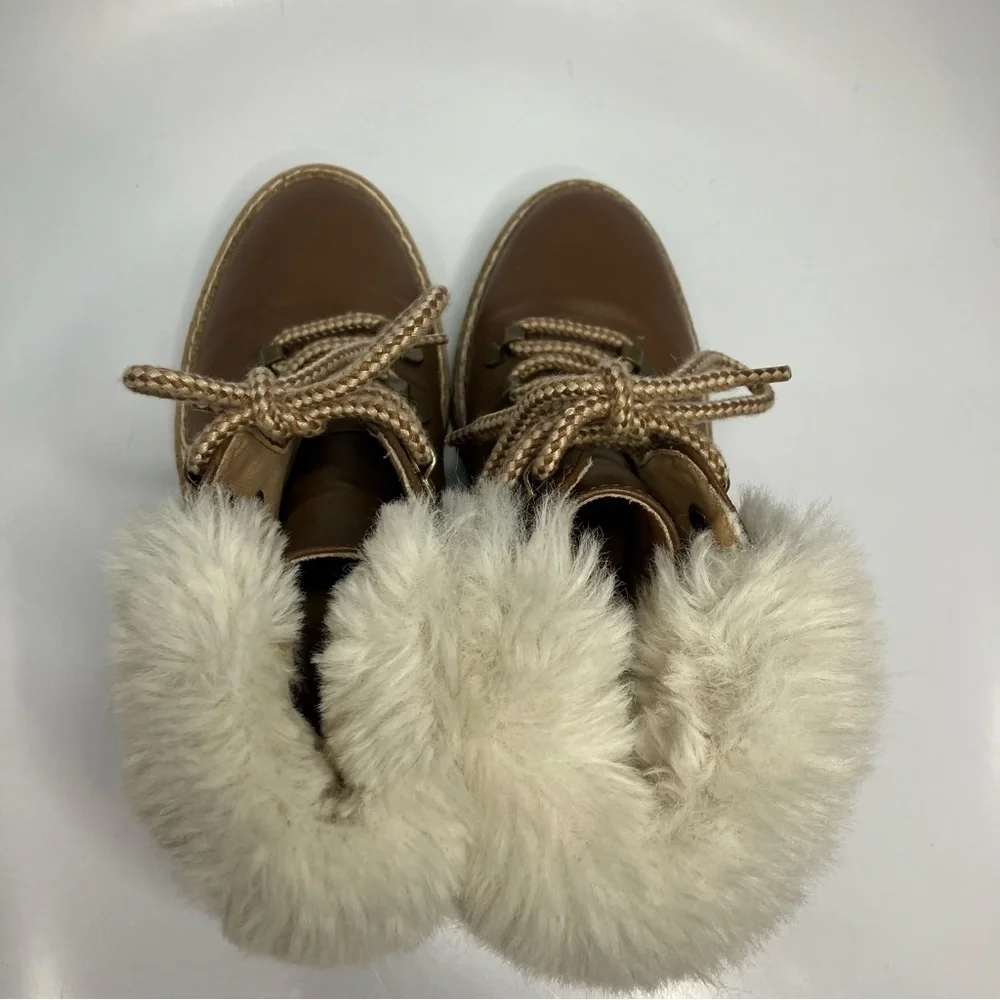 Express‎ faux leather lace up boots size 7